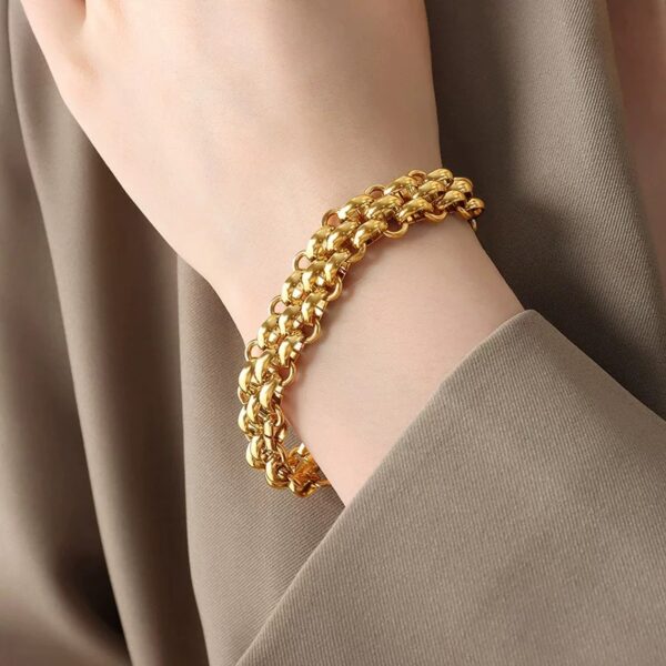 1650 Gold Plated Bracelet