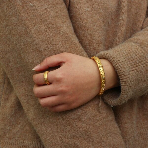 1641 Gold Plated Bangle - Image 5