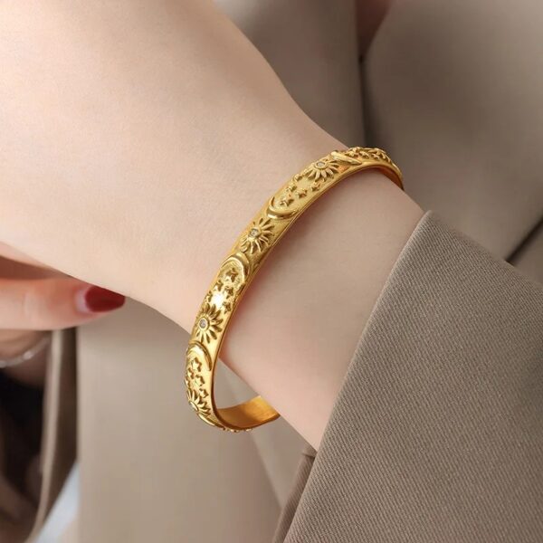 1641 Gold Plated Bangle - Image 2