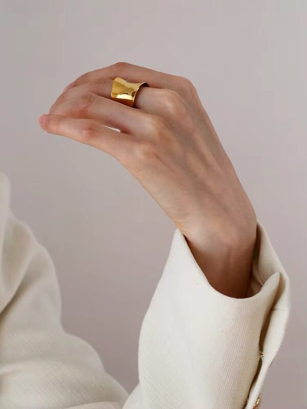 1652 Gold Plated Ring - Image 6