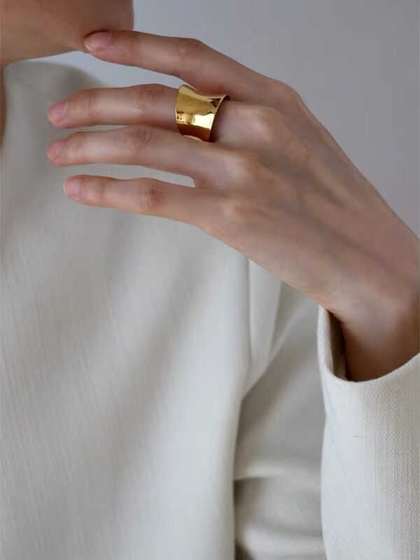 1652 Gold Plated Ring - Image 7