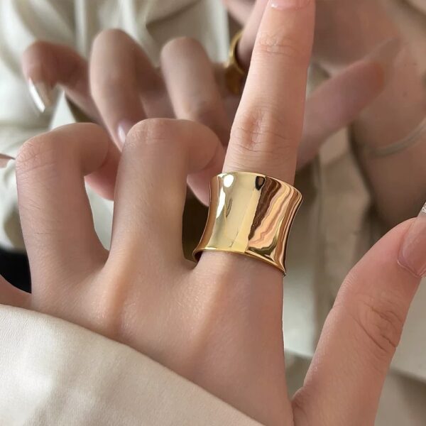 1652 Gold Plated Ring - Image 4