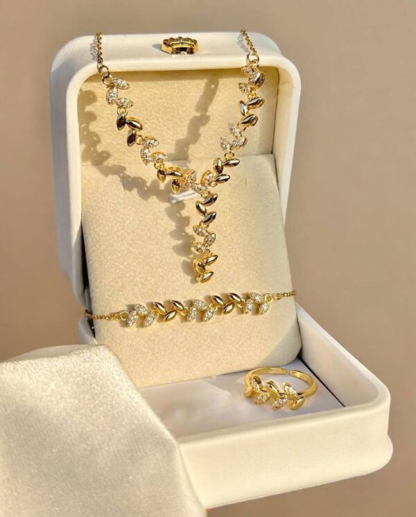 1635 Gold Plated Set