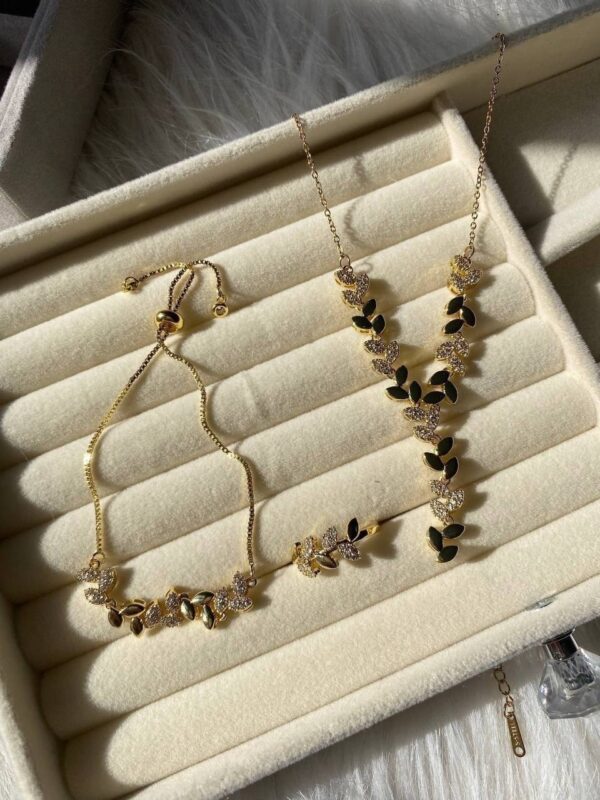 1635 Gold Plated Set