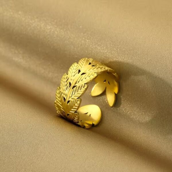 1718 Gold Plated Ring