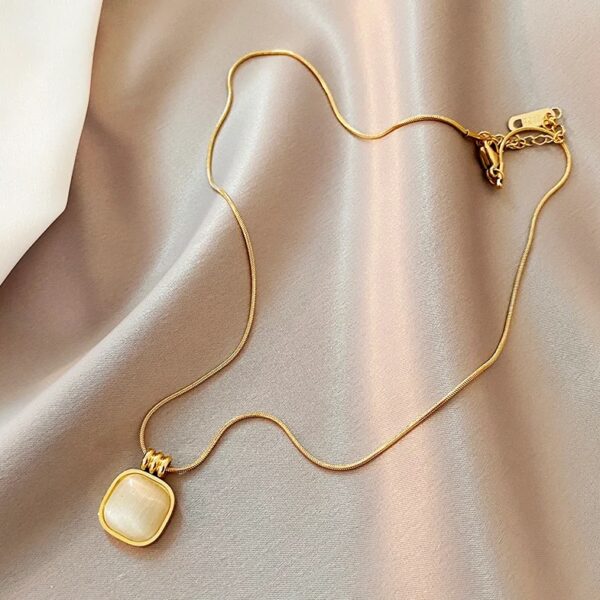 1721 Gold Plated Necklace - Image 3