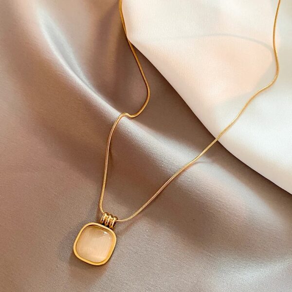 1721 Gold Plated Necklace - Image 4