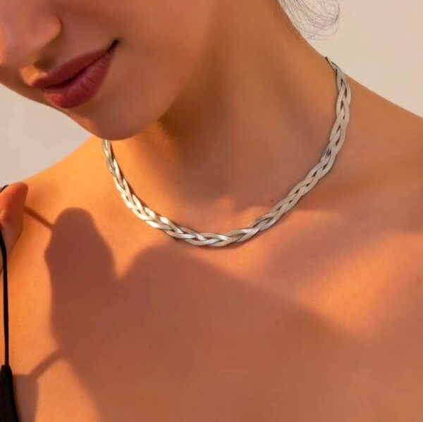 1704 Gold Plated Necklace & Bracelet - Image 2