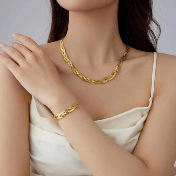 1705 Gold Plated Necklace & Bracelet - Image 2