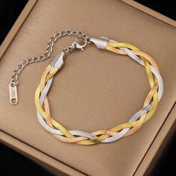 1706 Gold Plated Necklace & Bracelet - Image 8