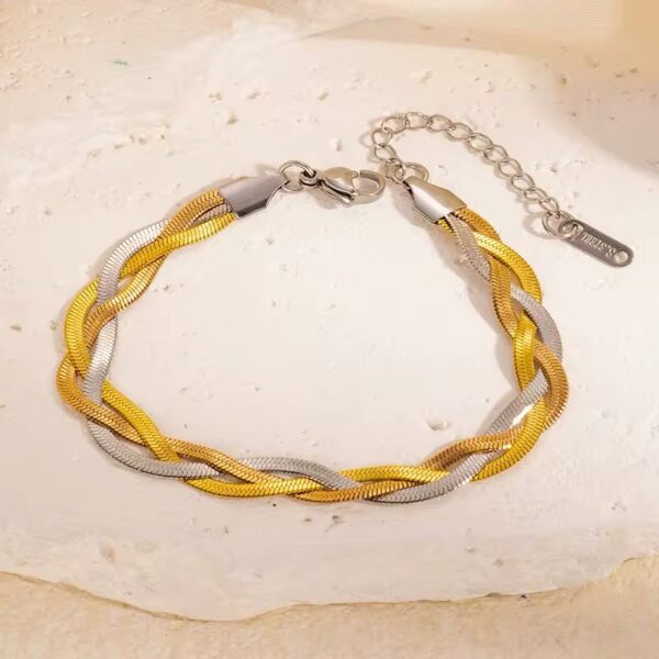 1706 Gold Plated Necklace & Bracelet - Image 9