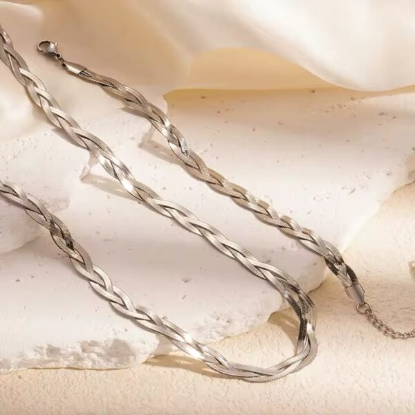 1704 Gold Plated Necklace & Bracelet