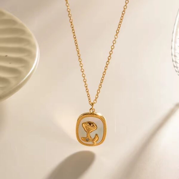 1695 Gold Plated Necklace