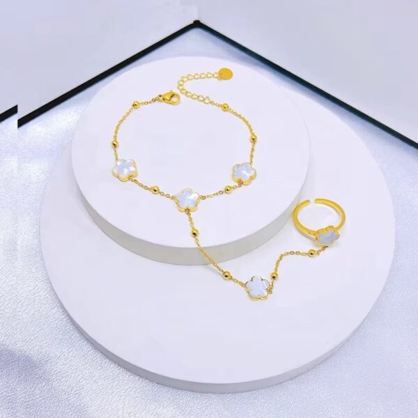 img_0894-2 1730 Gold Plated Hand Chain