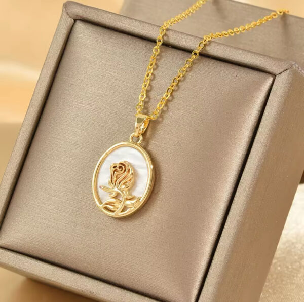 1737 Gold Plated Necklace