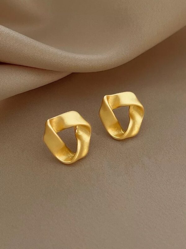 1738 Gold Plated Earrings - Image 6