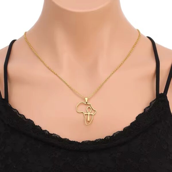 1742 Gold Plated Necklace - Image 3