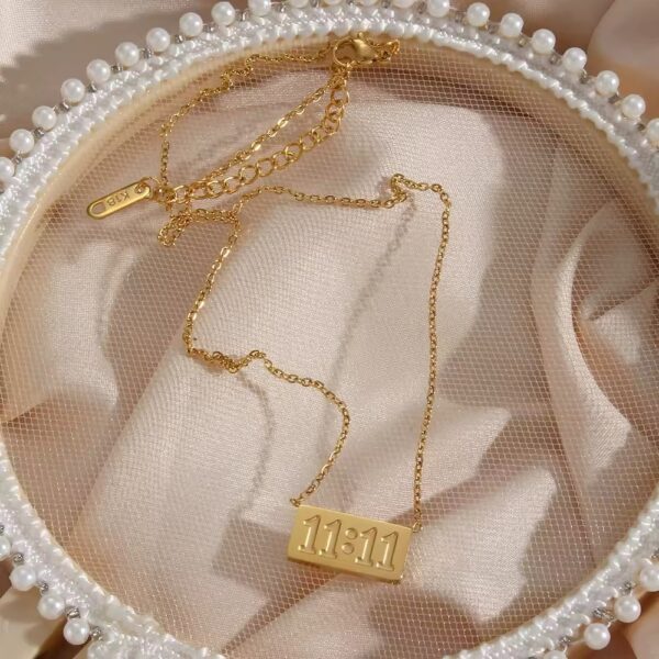 1740 Gold Plated Necklace - Image 2