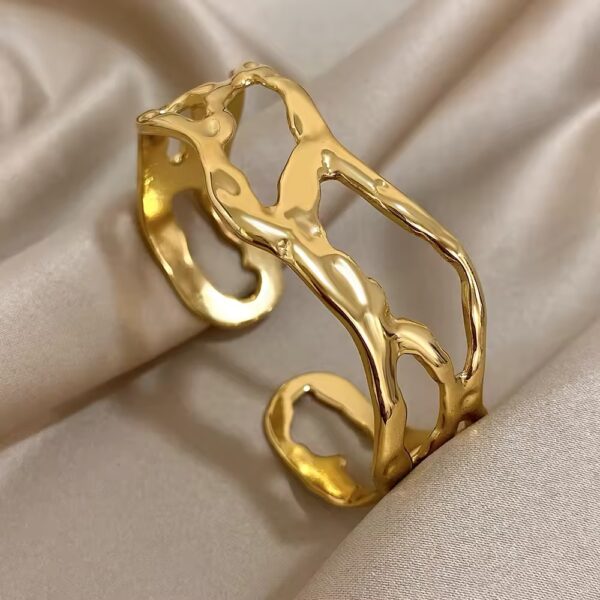 1743 Gold Plated Bangle - Image 3