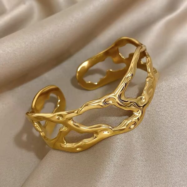 1743 Gold Plated Bangle - Image 2