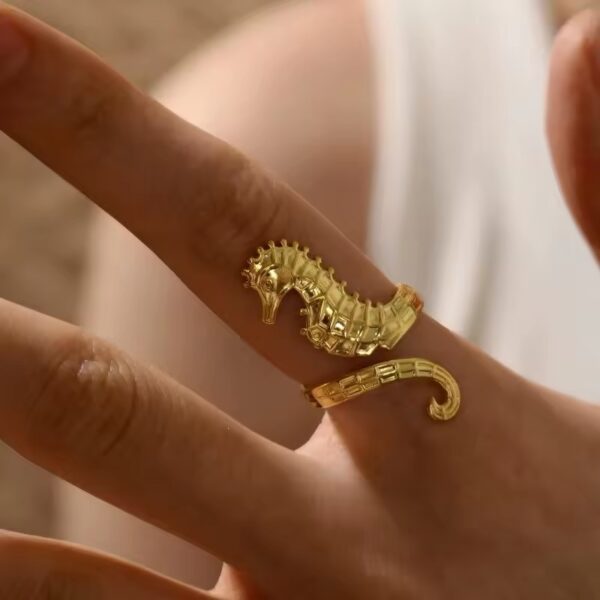 1749 Gold Plated Ring - Image 4