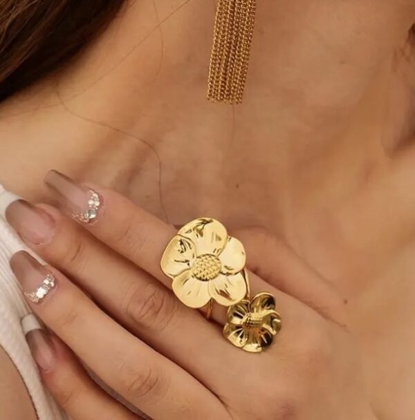 1750 Gold Plated Ring - Image 2