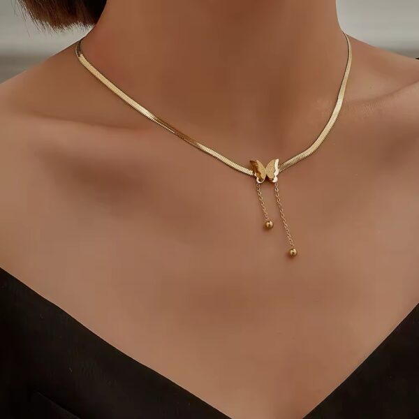 1762 Gold Plated Necklace - Image 2