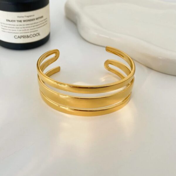 1781 Gold Plated Bangle