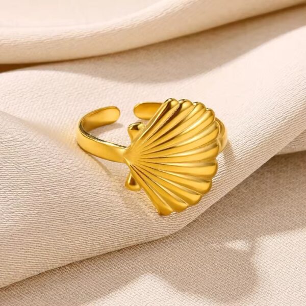 1813 Gold Plated Ring