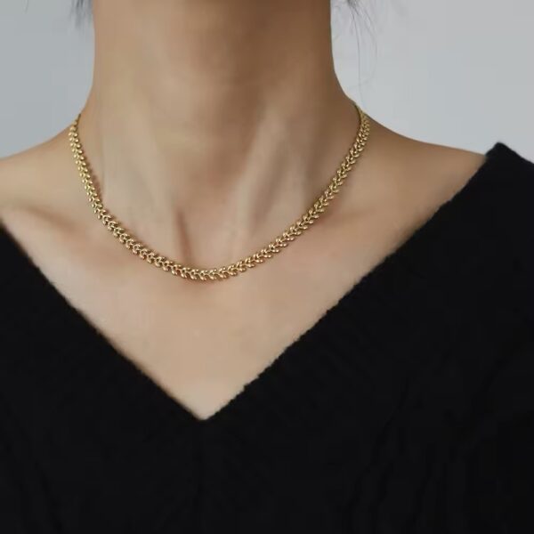 1811 Gold Plated Necklace - Image 6