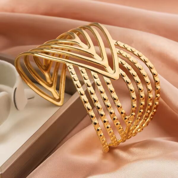 1822 Gold Plated Bangle - Image 3
