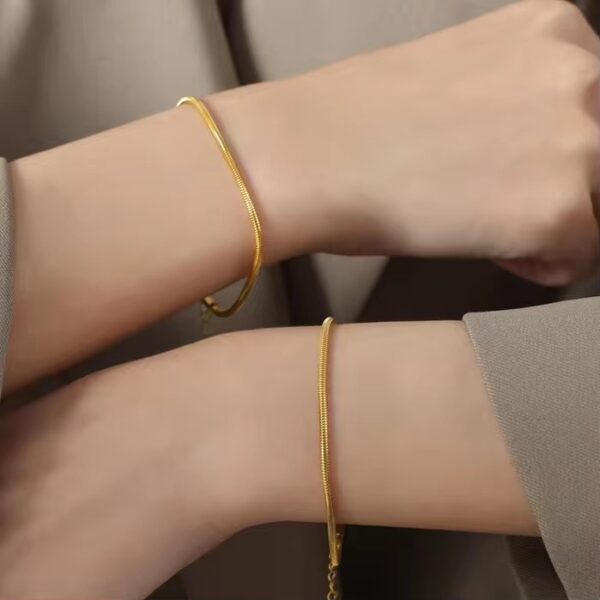 1827 Gold Plated Bracelet - Image 3