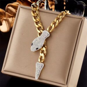 1832 Gold Plated Necklace