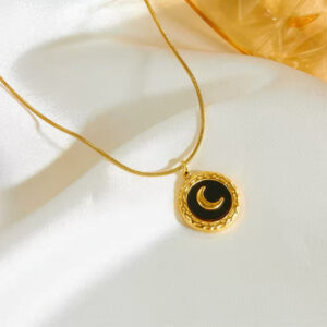 1831 Gold Plated Necklace