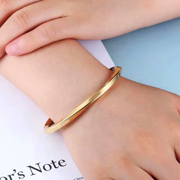 1846 Gold Plated Bangle - Image 5