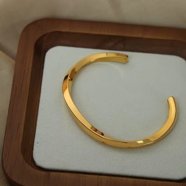 1846 Gold Plated Bangle - Image 2