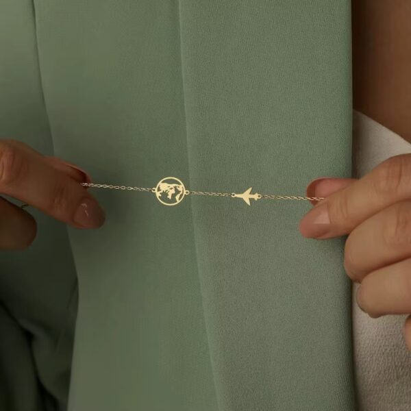 1884 Gold Plated Bracelet - Image 2
