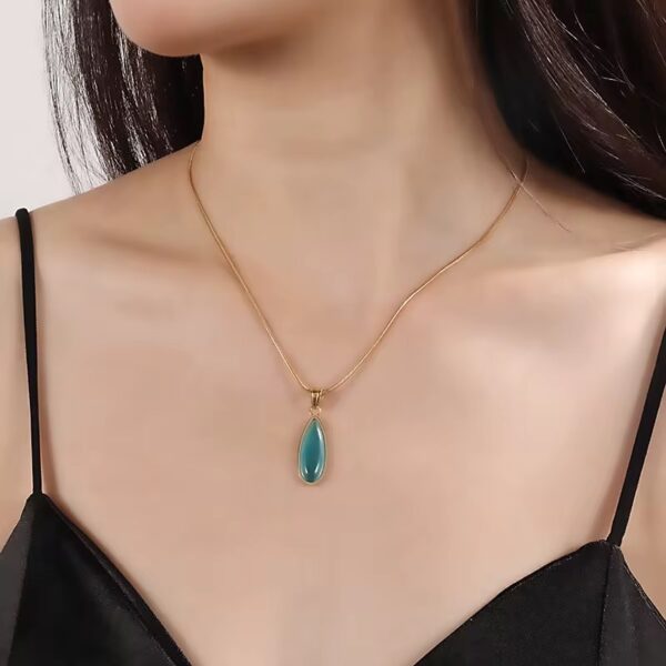 1892 Gold Plated Necklace - Image 3