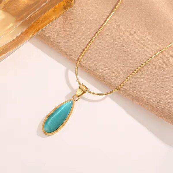 1892 Gold Plated Necklace - Image 4