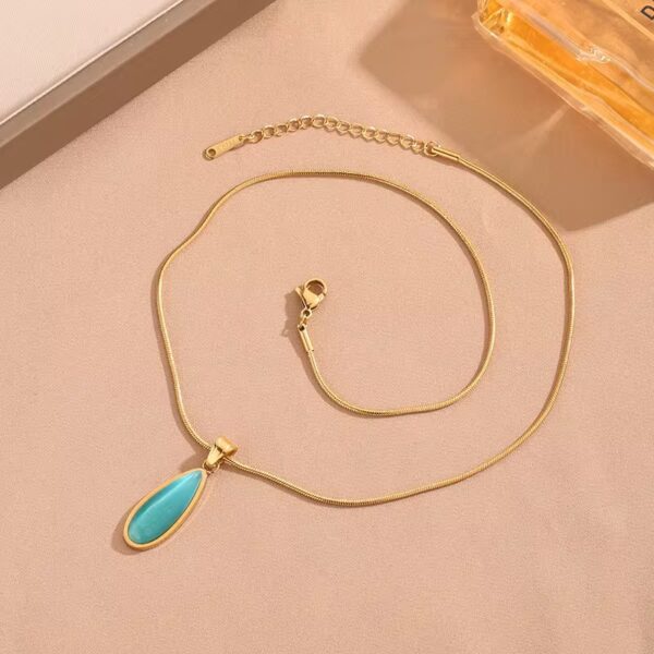 1892 Gold Plated Necklace - Image 7