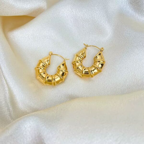 1899 Gold Plated Earrings - Image 8