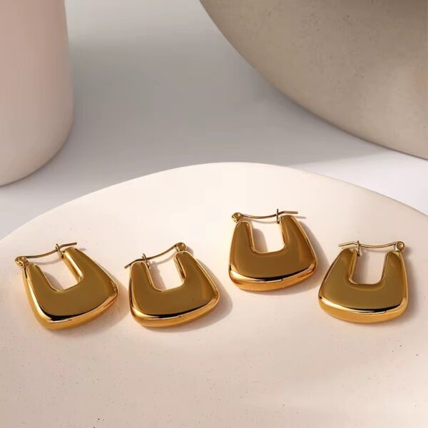 1900 Gold Plated Earrings - Image 3