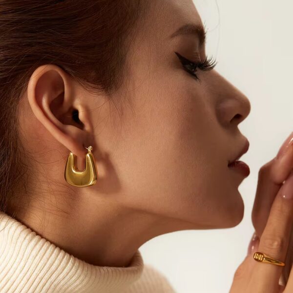 1900 Gold Plated Earrings - Image 4