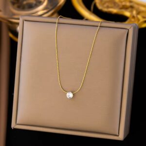 1902 Gold Plated Necklace