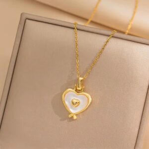 1905 Gold Plated Necklace