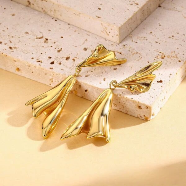 1915 Gold Plated Earrings - Image 3