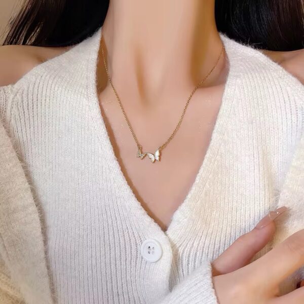 1904 Gold Plated Necklace - Image 3