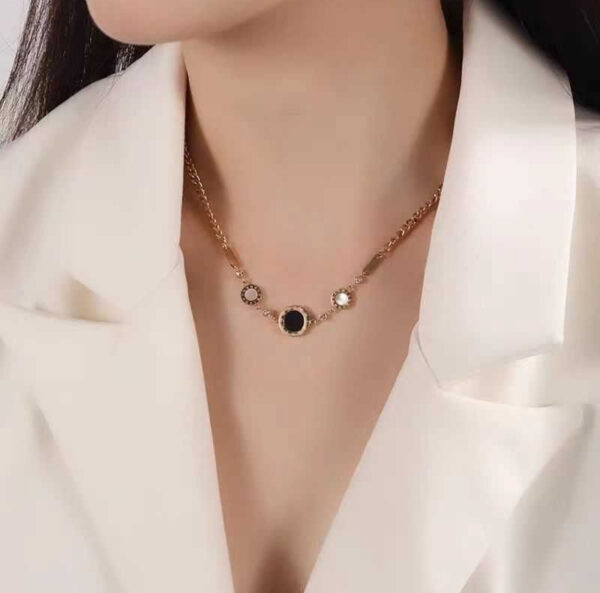 1926 Gold Plated Necklace - Image 4