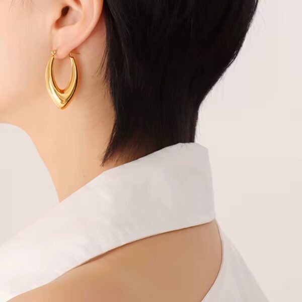 1939 Gold Plated Earrings - Image 5