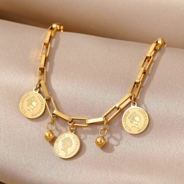 1944 Gold Plated Bracelet - Image 9
